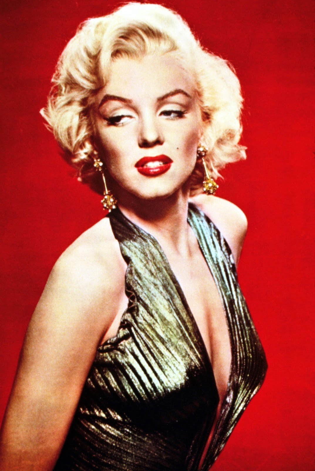 MARILYN MONROE (1926-1962) MARILYN MONROE (1926-1962)