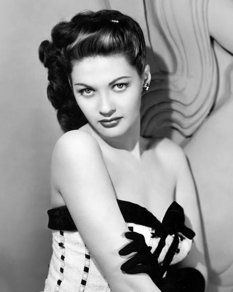 Yvonne De Carlo